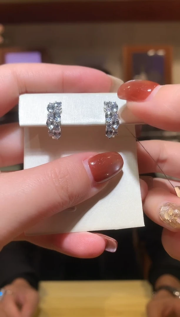 银S925镶嵌耳坠海蓝宝石【宝石世家严选】