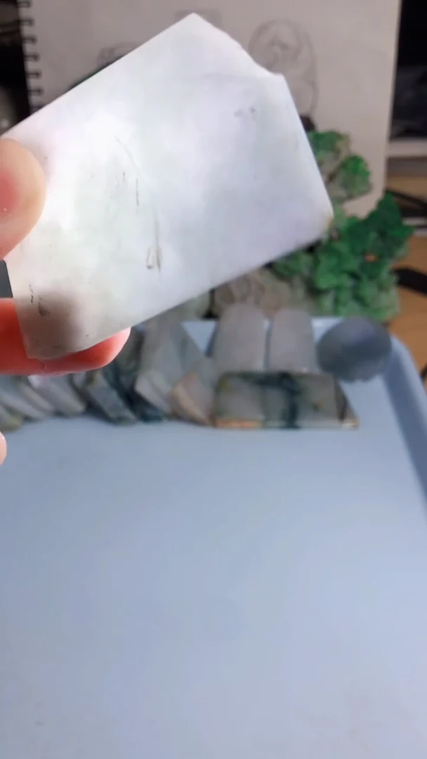 翡翠未镶嵌颈饰天然A货翡翠