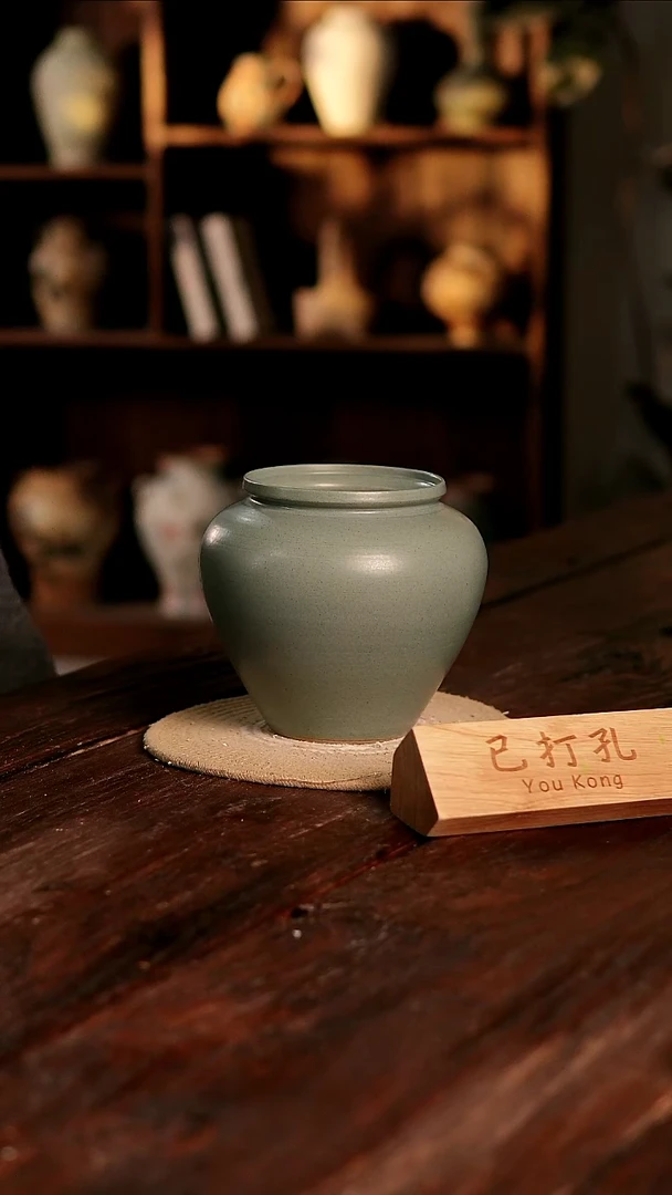 摆件20-17高17口12误差2已打孔