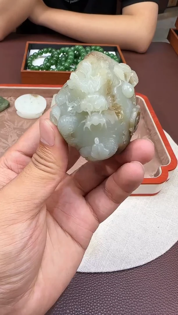 和田玉未镶嵌吊坠(不含链)【陆602】103 7026