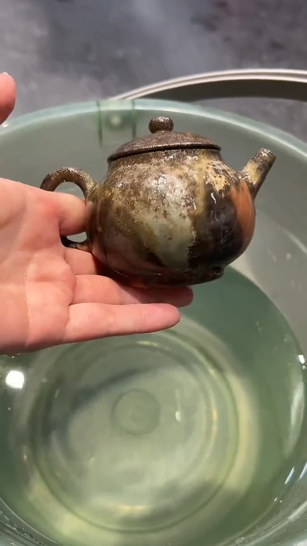 壶2号容量160-170ML中白泥