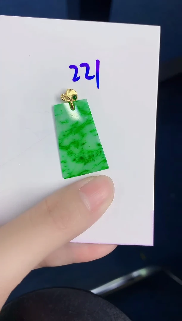 颈饰未镶嵌翡翠天然翡翠缅甸A货