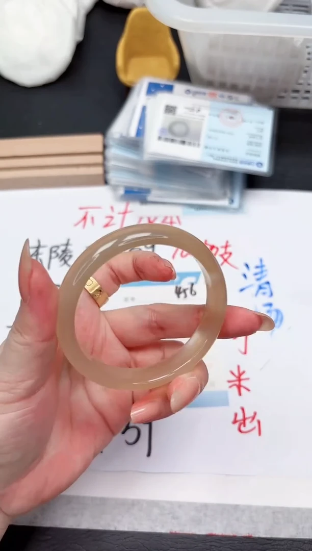 石英质玉手镯未镶嵌456-56
