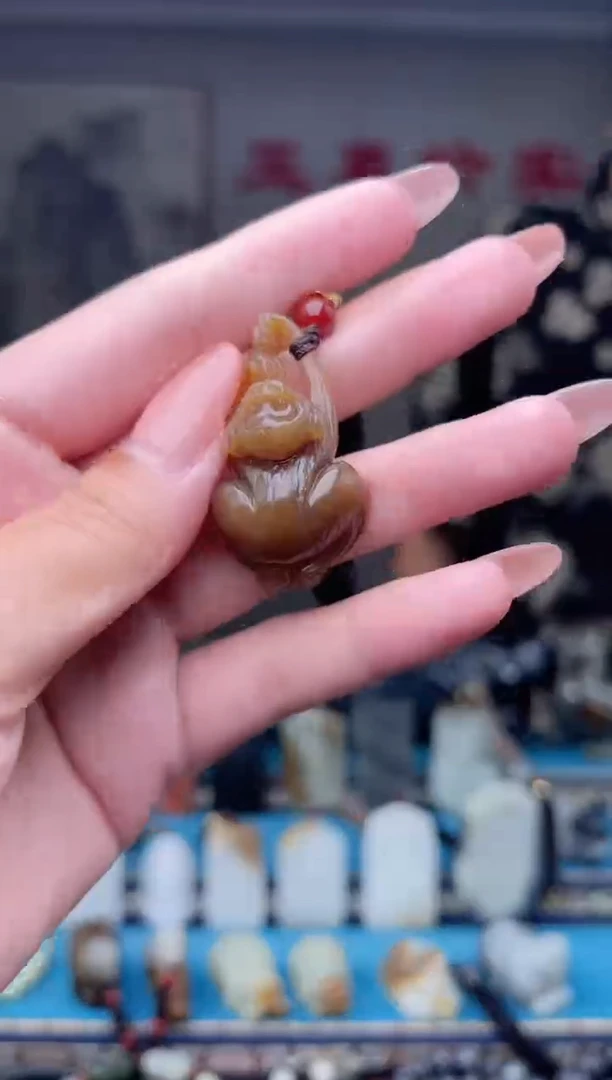 未镶嵌和田玉挂件1