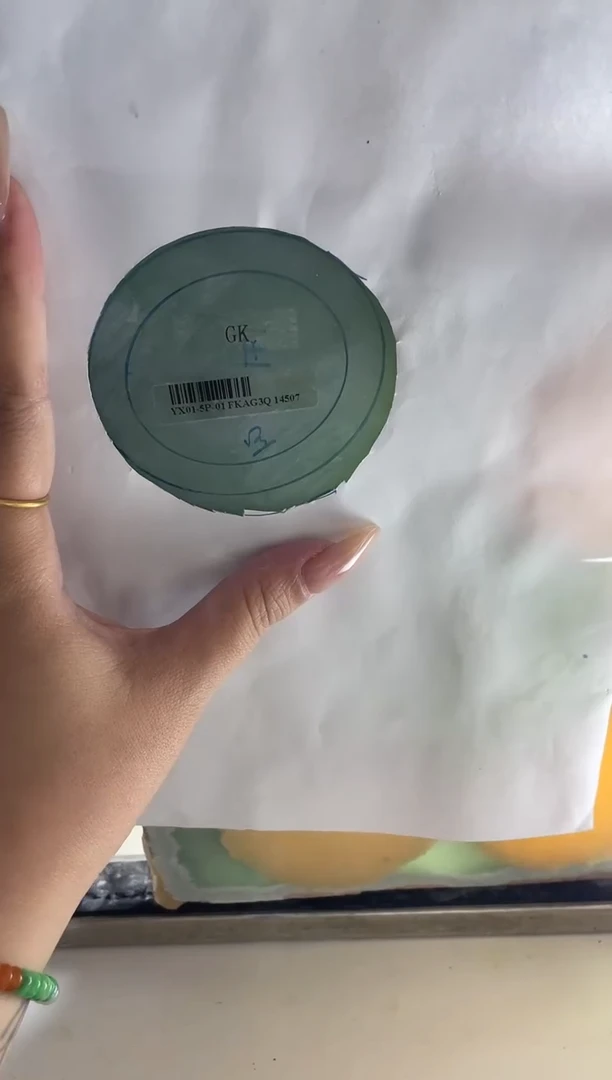 未镶嵌手镯定制翡翠花?手镯