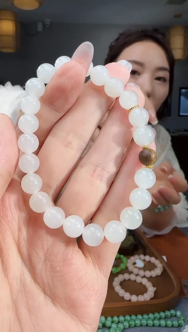 未镶嵌手链和田玉1
