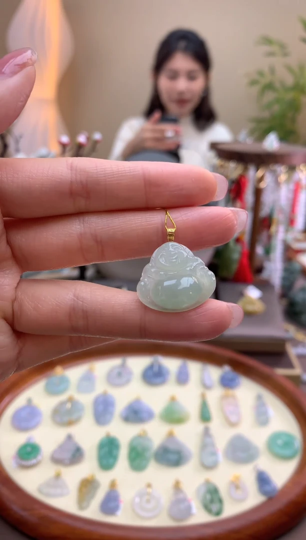 【闪购商品】翡翠颈饰18K金镶嵌佛公