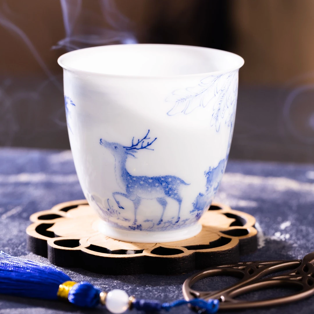 熊友根窑《呦呦鹿鸣》手握高杯纯手工主人杯白瓷办公陶瓷手绘描金