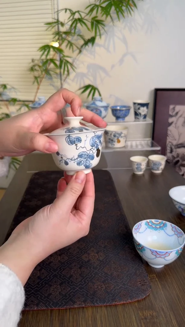 【闪购商品】景德镇手绘盖碗盖碗