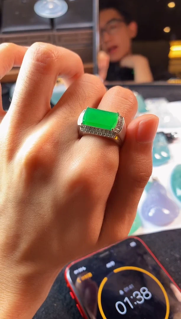 18K金镶嵌定制翡翠杰*PA毛货不退不换