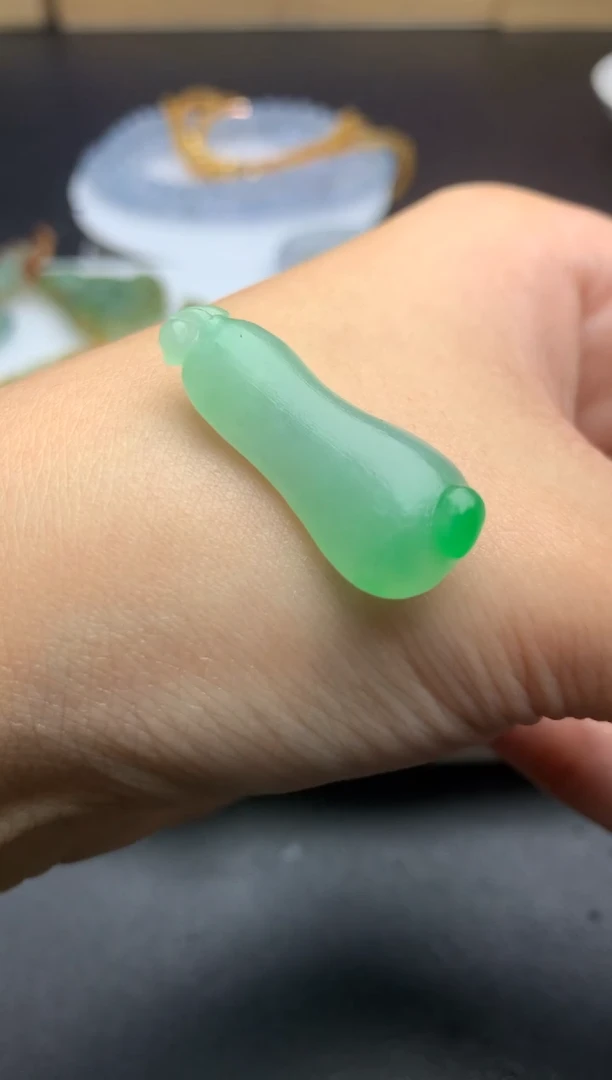 【闪购商品】定制翡翠未镶嵌毛货