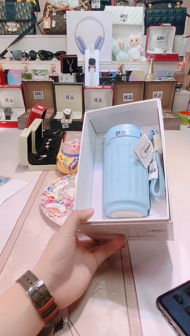 瓷片瓷器 库房到期 全部地板价@@1