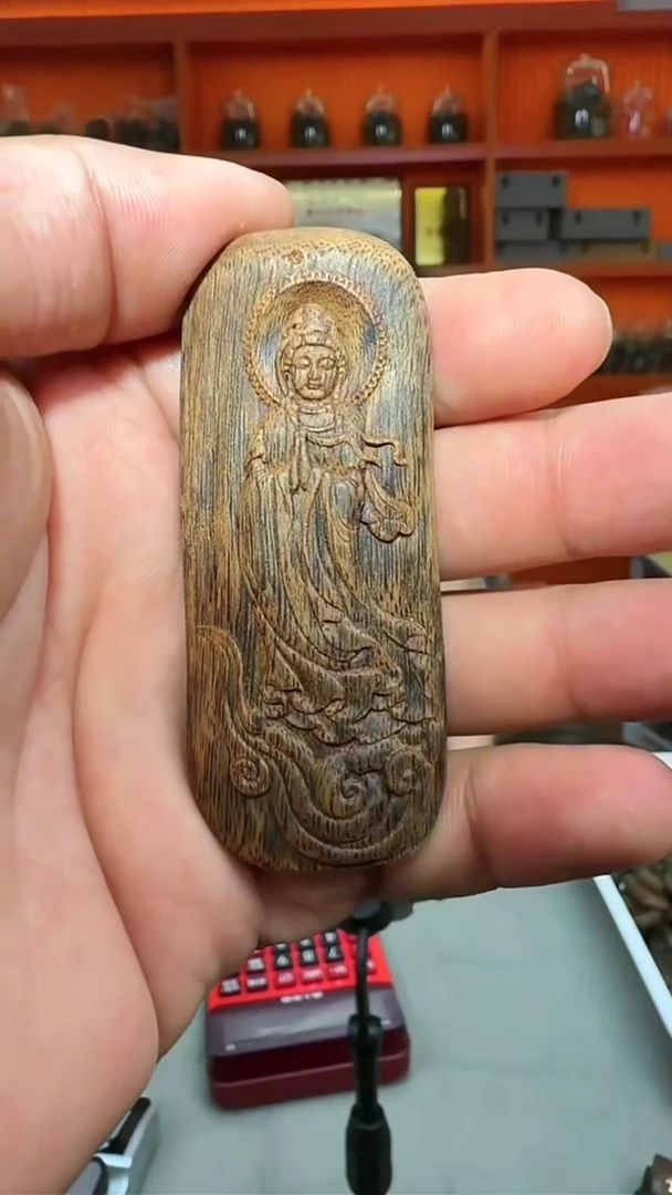 沉香吊坠173号沉水观音牌20g多样性发一