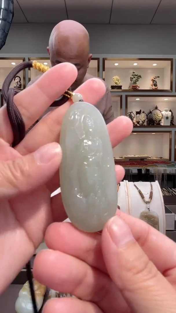 颈饰未镶嵌和田玉苏