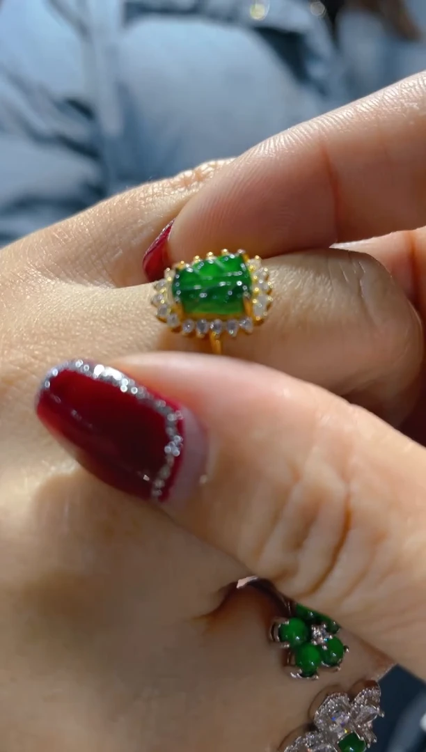 【闪购商品】翡翠戒指未镶嵌天然A货翡翠假一罚四