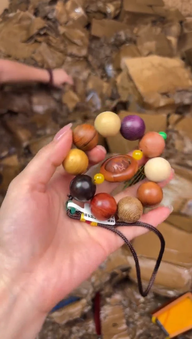 尚品精品手串《无礼盒》