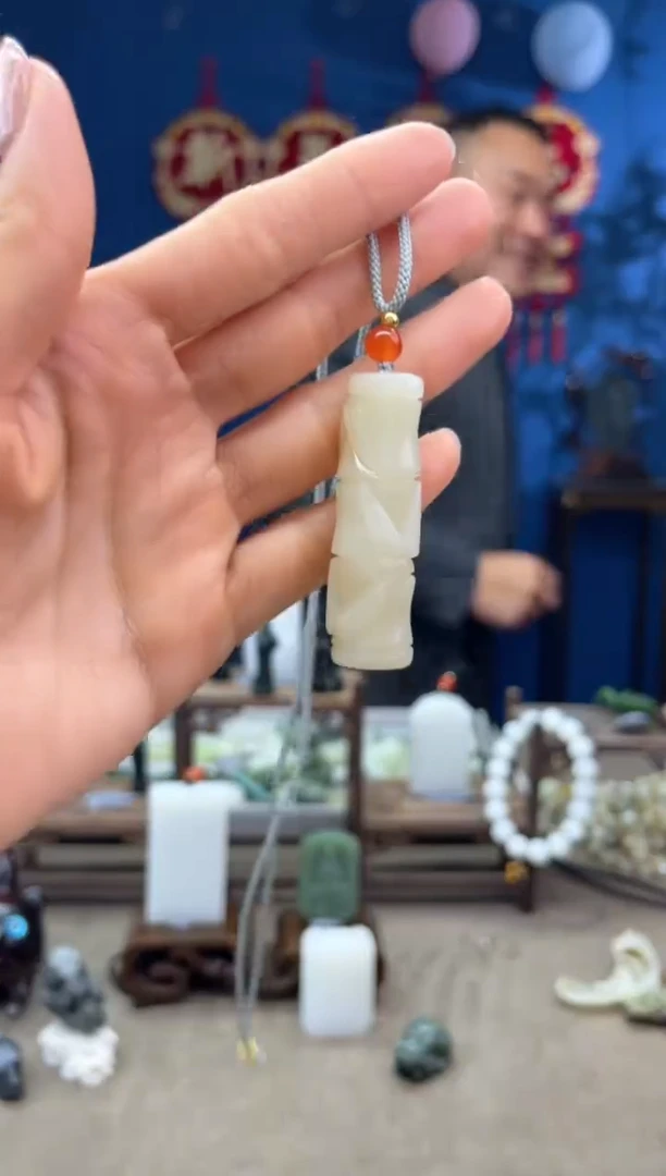 【闪购商品】和田玉颈饰未镶嵌1