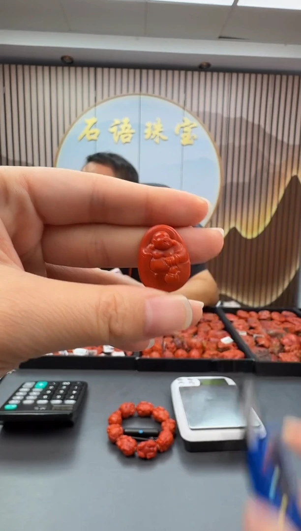 未镶嵌雕刻南红玛瑙014ZB0917产品一个