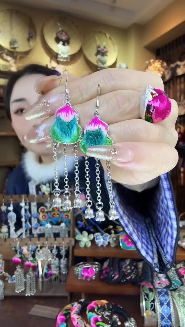 刺绣非遗刺绣民族风耳环