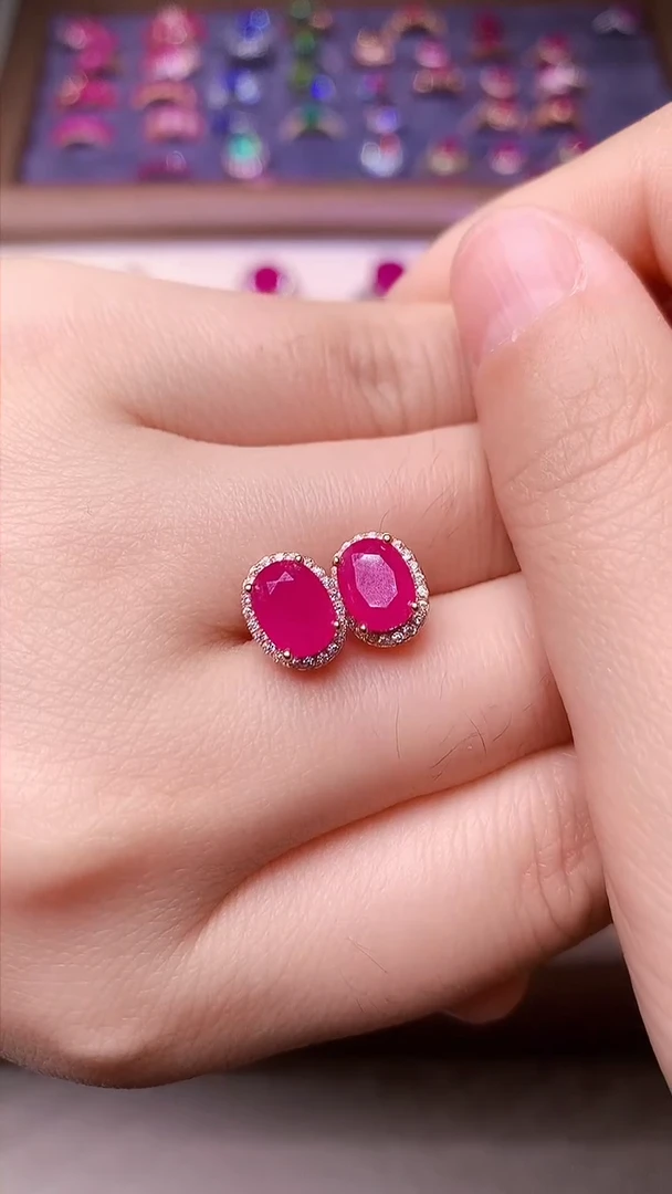 【闪购商品】红宝石耳饰银S925镶嵌000