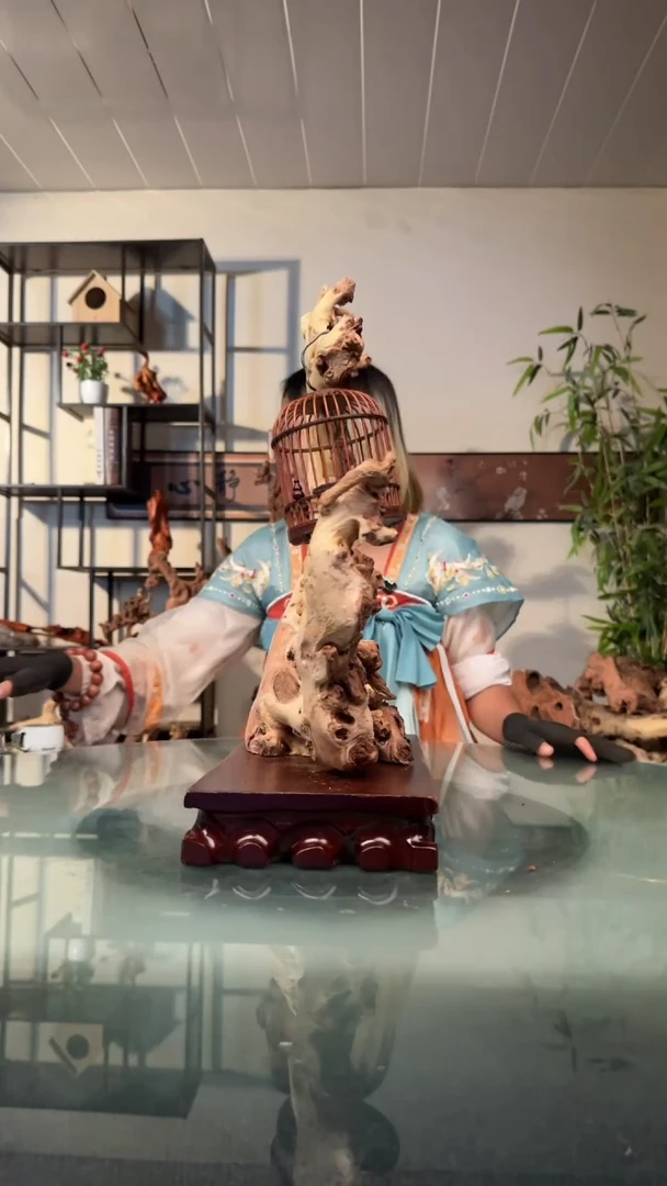 木滔**绝金丝红木825