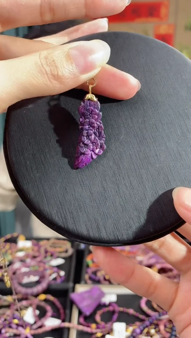 【闪购商品】苏纪石（舒俱来）吊坠(不含链)18K金镶嵌827