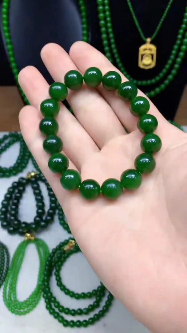项链未镶嵌和田玉（碧玉）卡12
