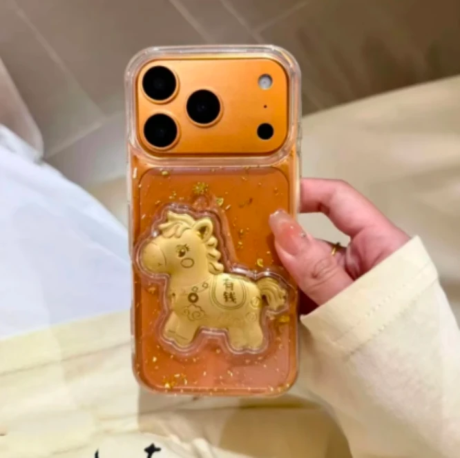 立体小马配饰适用苹果17promax手机壳15promax网红潮牌16pro滴胶