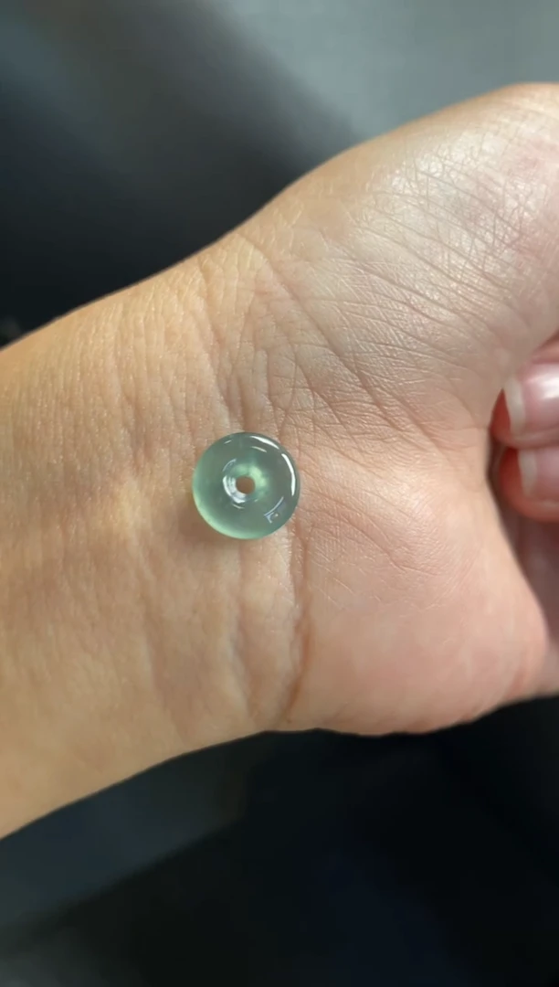 散珠翡翠冰种平安扣