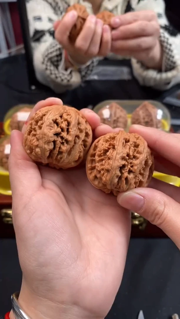 把件文玩核桃大粗筋42尺Z036