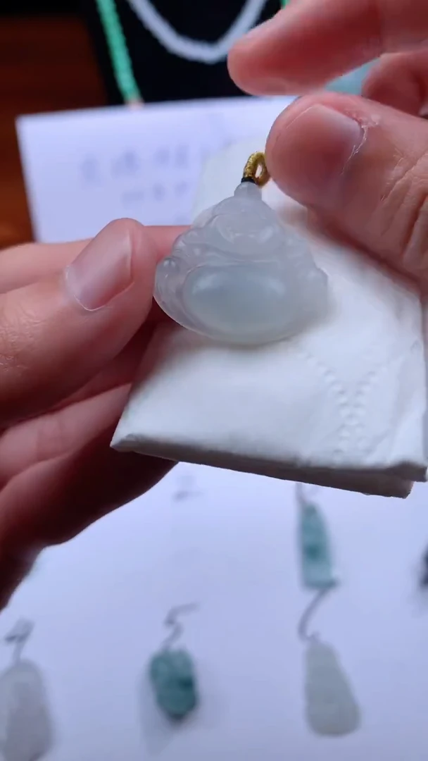 未镶嵌定制翡翠