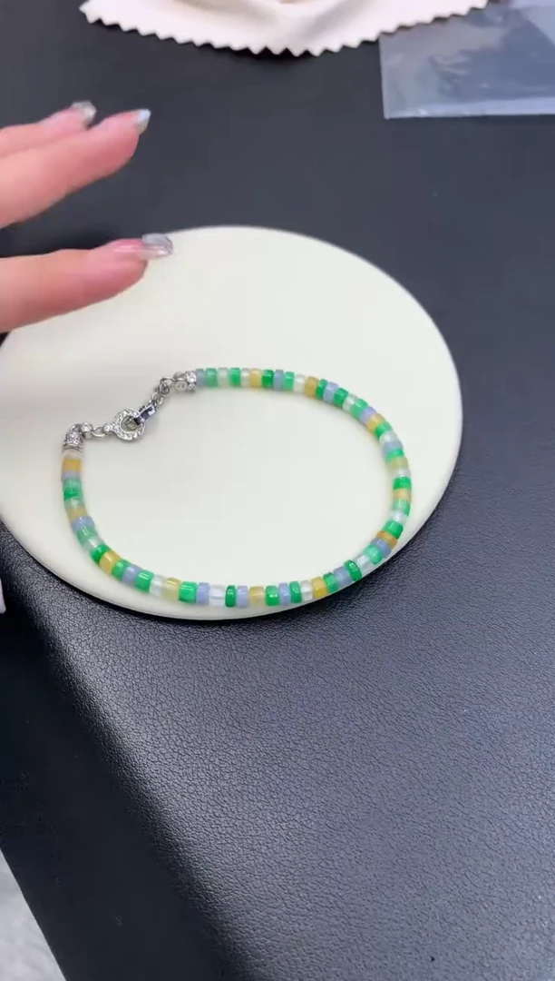 未镶嵌定制翡翠48小时鉴赏期 退货不扣服务费