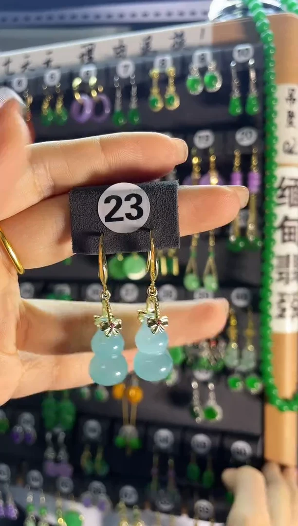 【闪购商品】翡翠耳饰银S925镶嵌23..