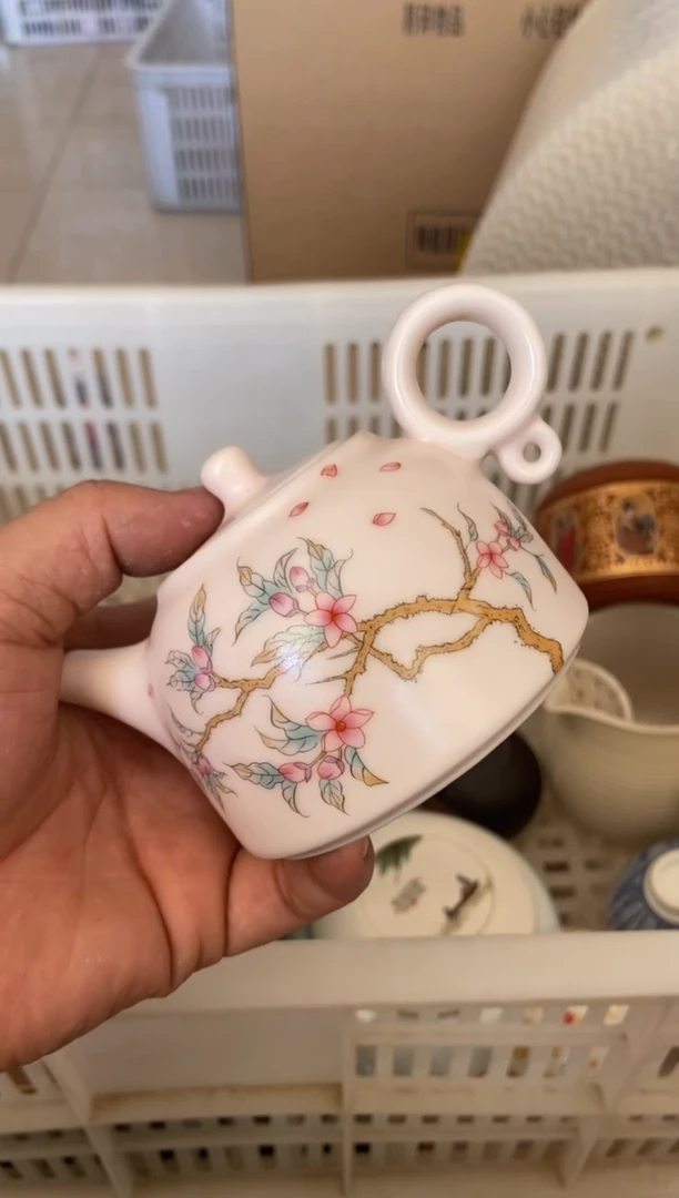 杯无运费险有瑕疵的摄影的产品有使用过的痕迹有点脏介意勿拍