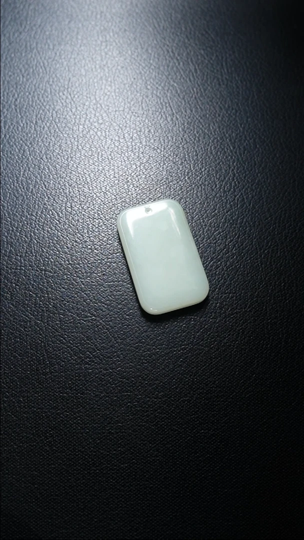 【闪购商品】和田玉颈饰未镶嵌无事牌