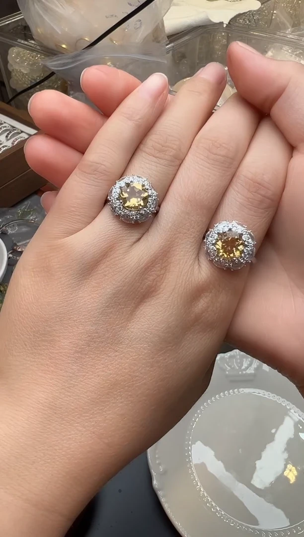 水晶戒指银S925镶嵌水晶戒指 多样性发其一