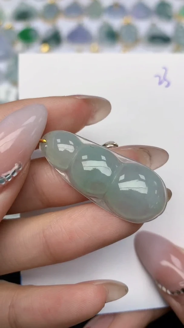 【闪购商品】翡翠颈饰18K金镶嵌天然翡翠A货 23