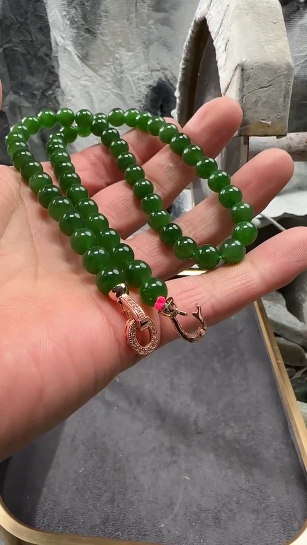 颈饰未镶嵌和田玉项链000