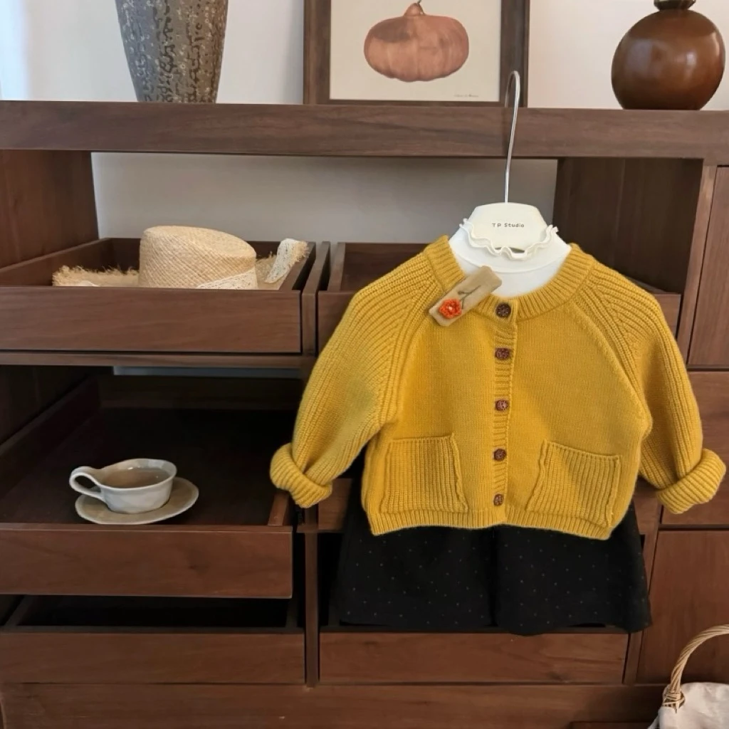 女童毛衣开衫秋冬季2025新款洋气女宝宝柔软针织上衣加厚儿童外套