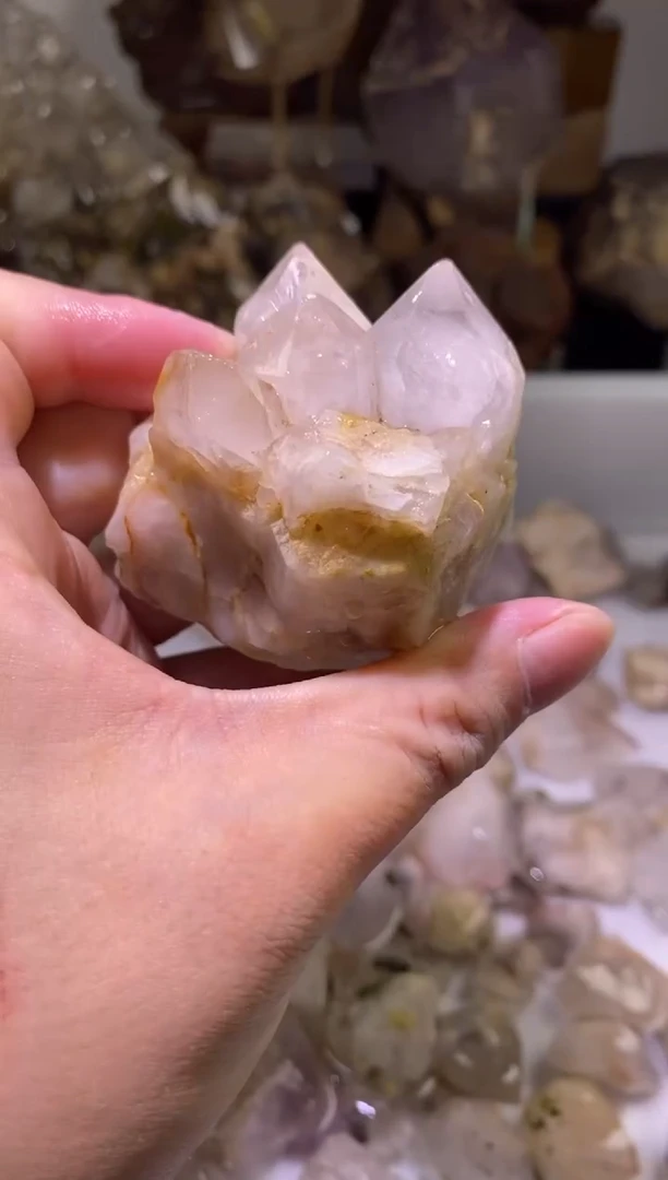 未镶嵌珠宝半成品水晶92号161g四川超七花园水晶