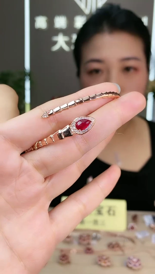 【闪购商品】红宝石手镯银S925镶嵌手镯