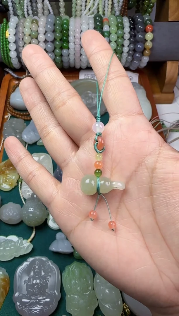 【闪购商品】和田玉无未镶嵌葫芦