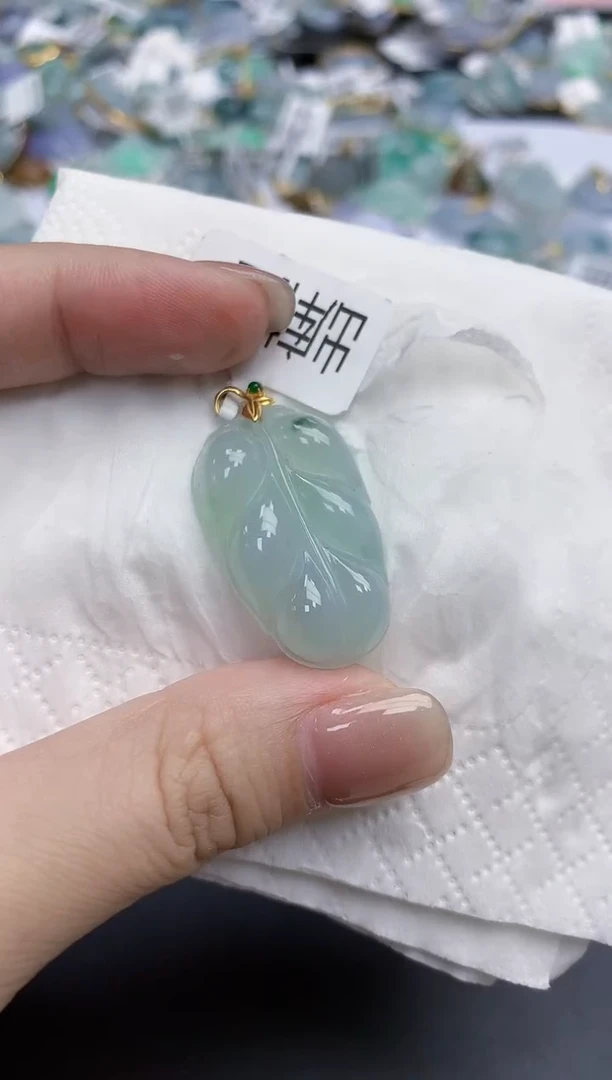 【闪购商品】翡翠颈饰18K金镶嵌天然缅甸翡翠A货