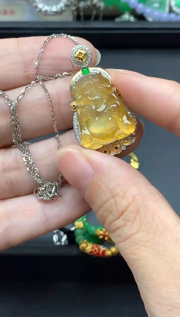 颈饰18K金镶嵌翡翠570-中国好珍宝