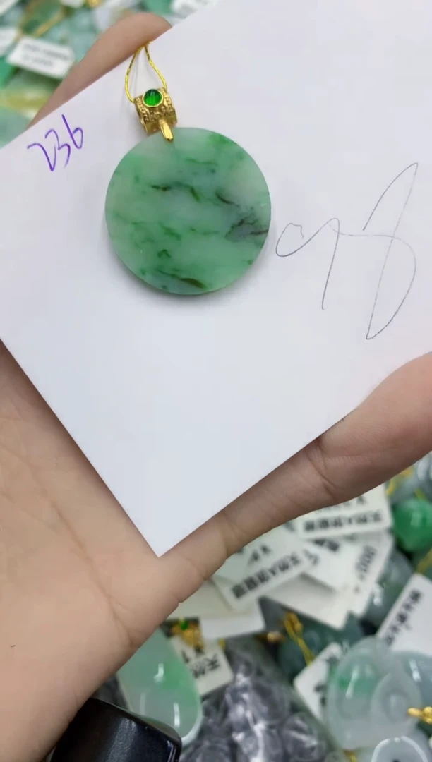 颈饰未镶嵌翡翠111111111111
