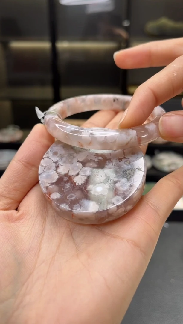 石英质玉手镯未镶嵌57圈口（赠送镯心）606159