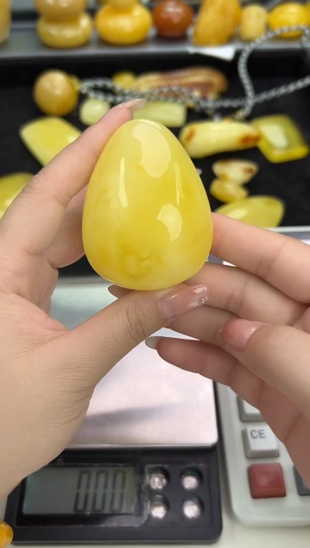 裸石琥珀未镶嵌琥珀蜜蜡吊坠