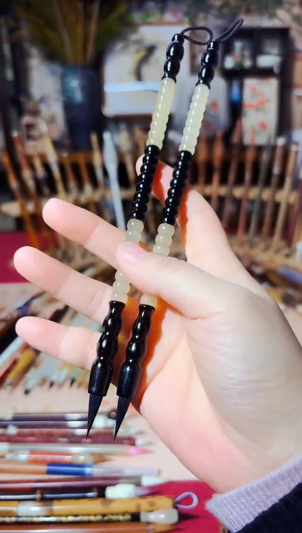 闪11 羊角黑檀算珠笔杆专业级黑尖紫毫小楷出锋2.0（清水试笔）一支