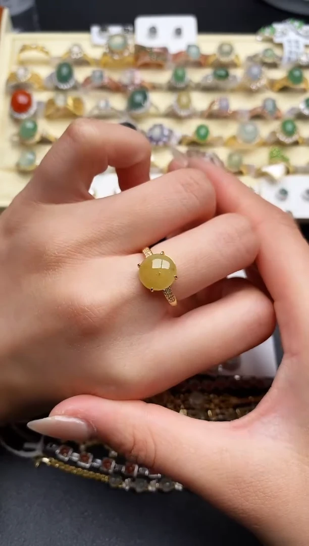 【闪购商品】翡翠戒指银S925镶嵌88888888+6