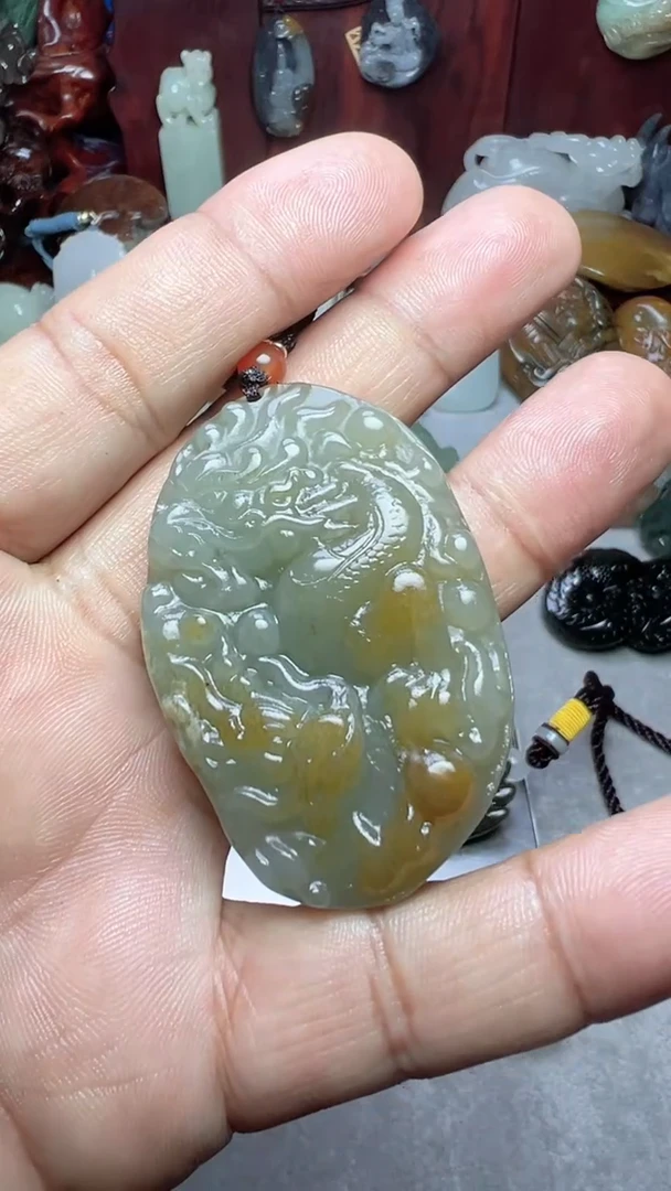 【闪购商品】和田玉把件未镶嵌有裂